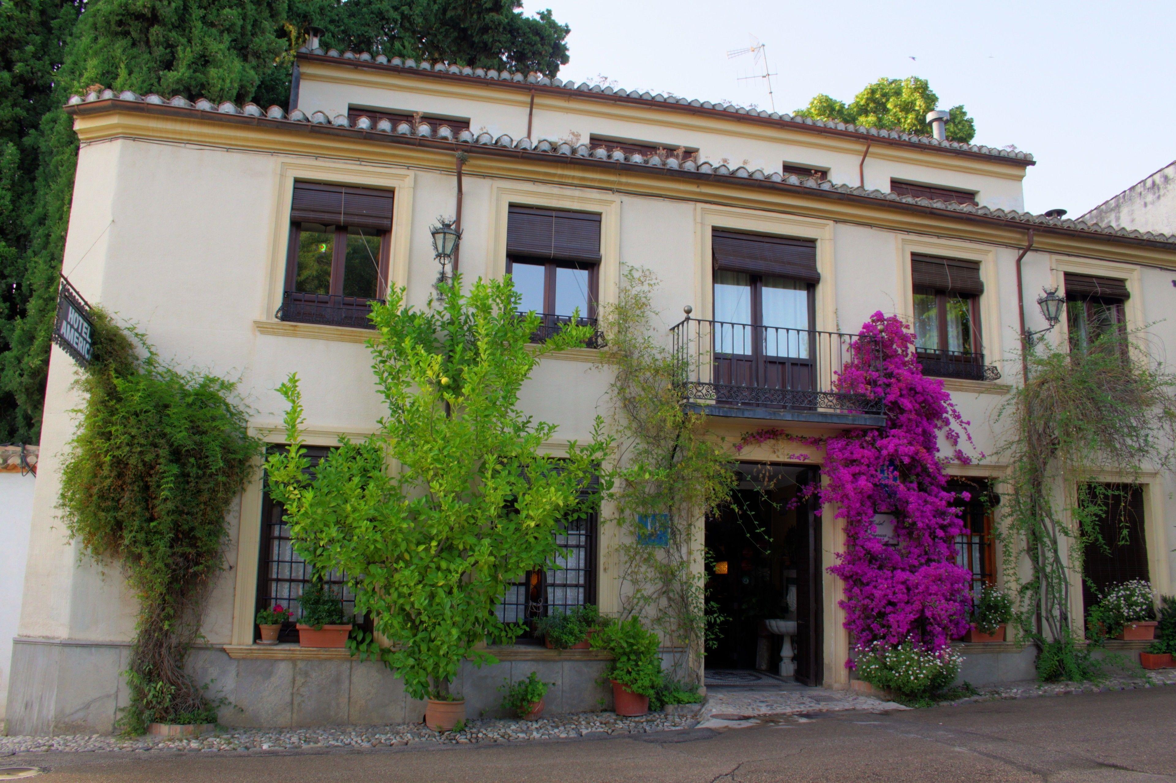 Hotel America, Granada